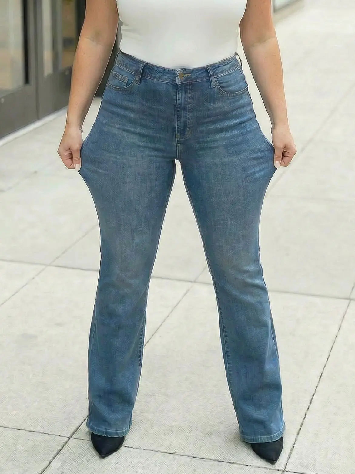 Plus Size High Waisted Bootcut Jeans Stretch Denim Pants for Women Casual Daily Wear