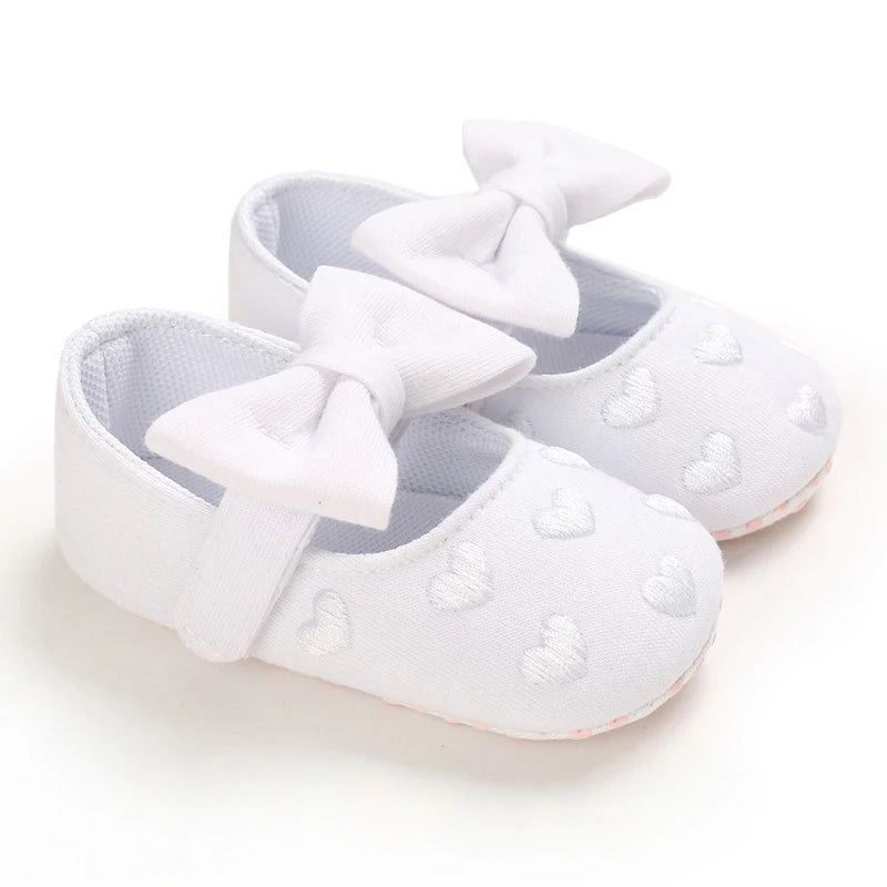 Elegant White Newborn Baby Walking Shoes with Lace Bow Princess Design Comfortable Soft Sole for Infant Girls