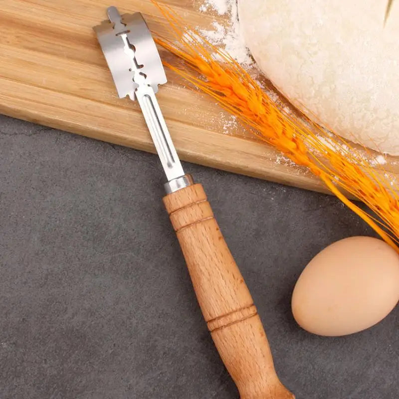 Bread Pastry Cutter with 5 Blades, Toast Curved Bread Knife, Wooden Handle, Baking Accessory, Pastry Spatulas