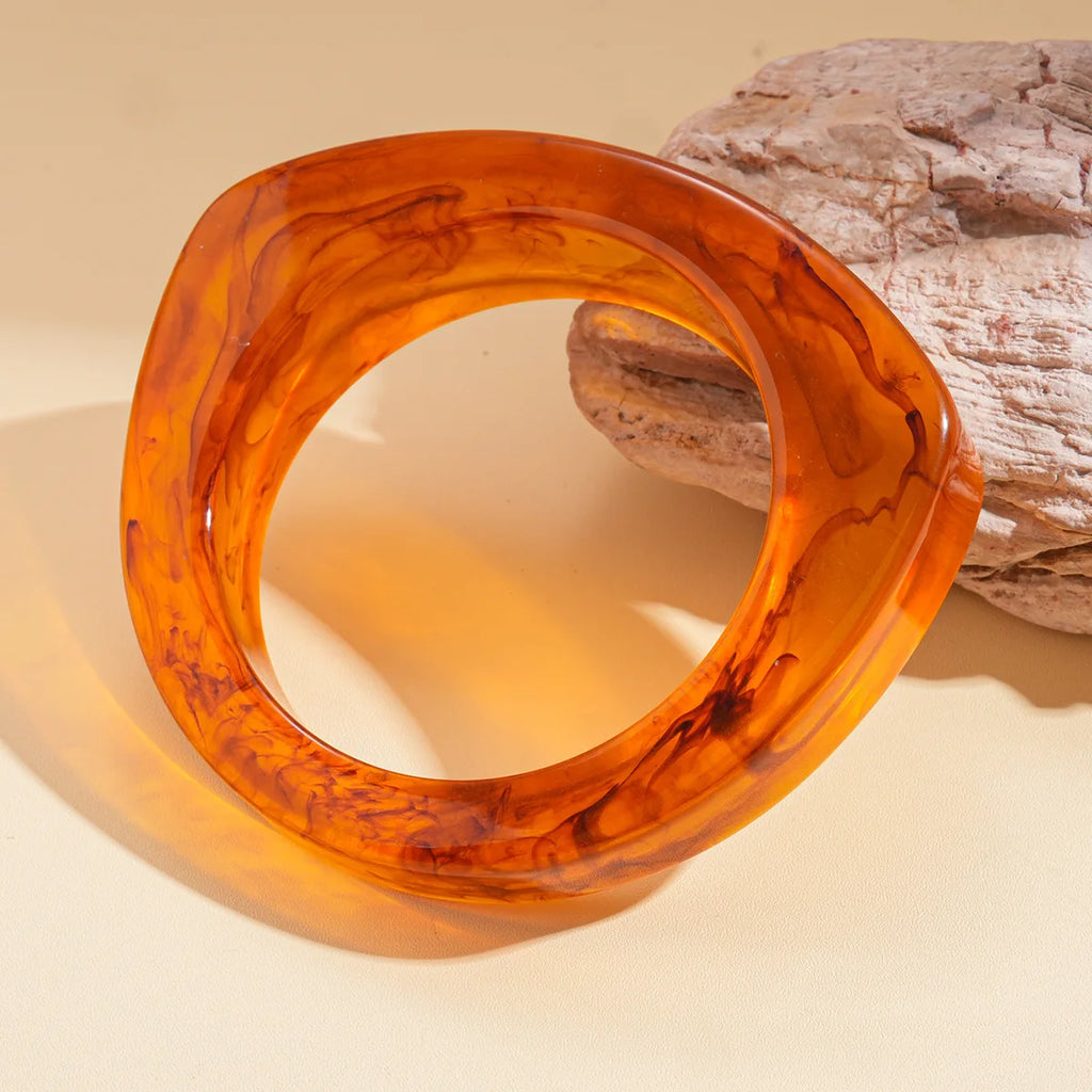 Irregular Resin Bracelet, Niche, Simple, Retro Style, Bracelet with Unique Temperament, Stylish Design, Unique Hand Jewelry,