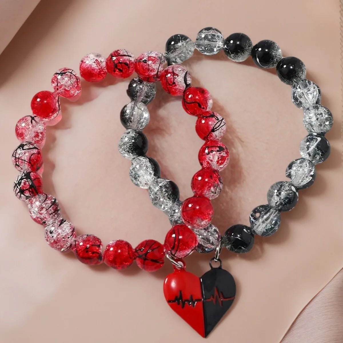 10mm New Style Couple Bracelet with Broken Glass Beads and Magnetic Heart-shaped Beads for Holding Hands, Handmade String Beads